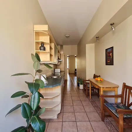 דירה Old Town Apartment