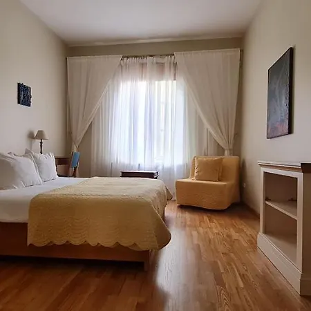 Old Town Apartment Апартаменты Вильнюс